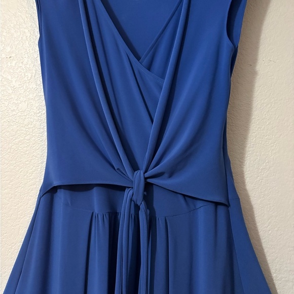 Elegant Joseph Ribkoff Wrap, Pleated, Front Tie Sleeveless Dress with V-Neck - Picture 7 of 13